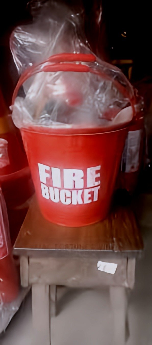 Premium Red Metal Fire Bucket – Heavy-Duty Emergency Fire Protection - Image 3
